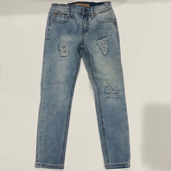 Joe’s Jeans Distressed size 7 - Picture 2 of 6